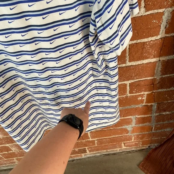 Nike patterned tshirt - Picture 5 of 5